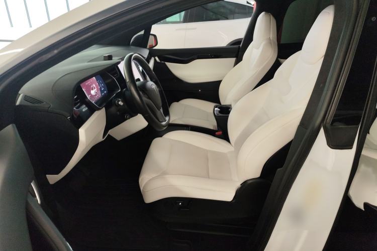 Used Tesla Model X 2019 Long-Range Version
