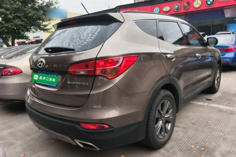 Used Hyundai Santa Fe 2013 2.4L Automatic Two-Wheel Drive Smart Version
