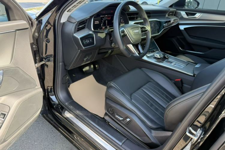 Used Audi A6L 2024 40 TFSI Luxury Prestige Edition
