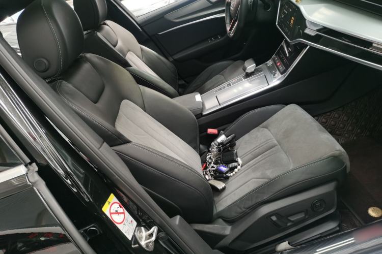 Used Audi A6L 2020 40 TFSI Luxury Dynamic Model
