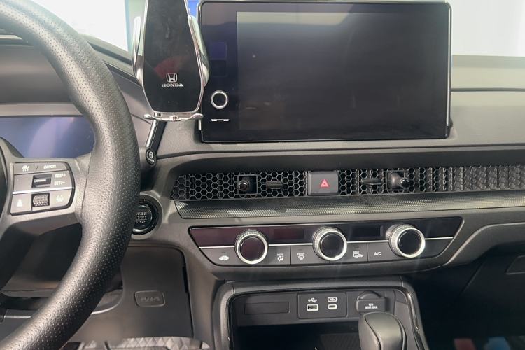 Used Honda CR-V 2023 240TURBO Two-Wheel-Drive Luxury Version 5 Seats
