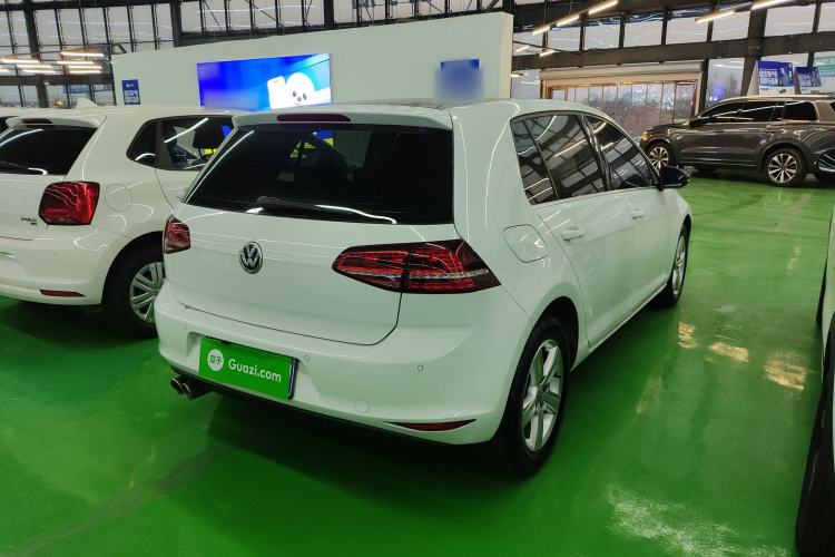 Used Volkswagen Golf 2017 230TSI Automatic Comfort Edition – Celebrating Milestone of One Million Units
