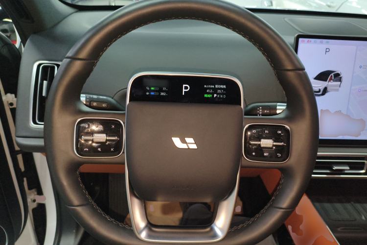 Used Li Auto L7 2023 Air model
