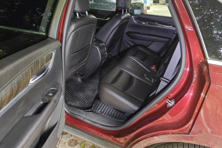 Used Cadillac XT5 2018 25T Tech Model
