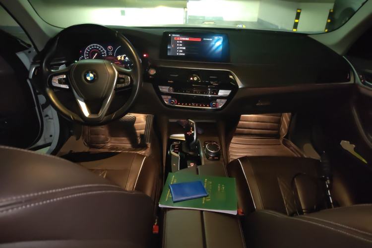 Used BMW 5 Series 2019 530Li Leading Model Luxury Package