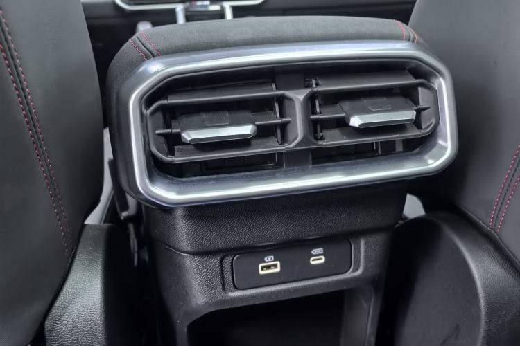 Used JETOUR Traveler 2024 2.0T All-Wheel-Drive Yueye PRO
