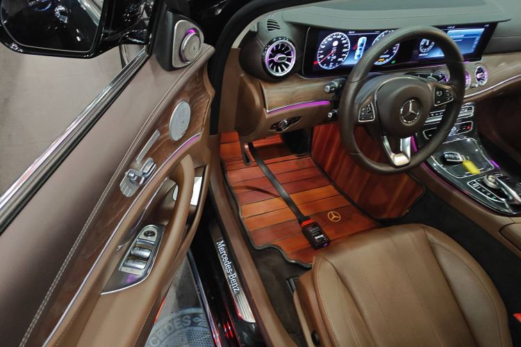 Used Mercedes-Benz E-Class 2017 E 300 L Luxury Model
