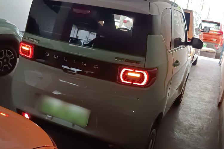 Used Wuling Hongguang MINIEV 2021 Macaron Premium Model – Lithium Iron Phosphate
