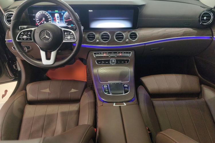 Used Mercedes-Benz E-Class 2019 E 260 L
