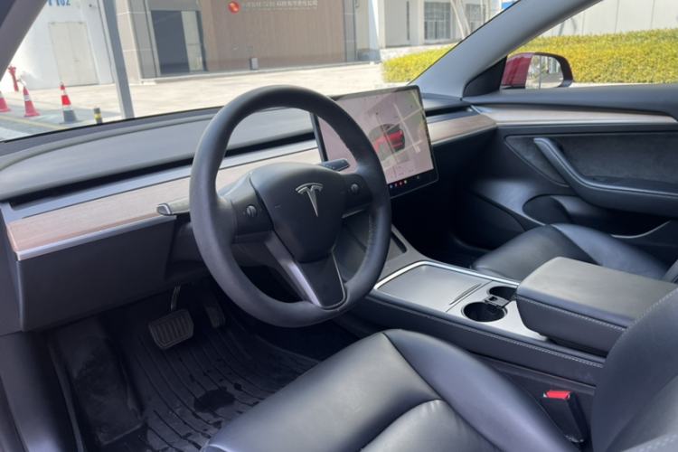 Used Tesla Model 3 2022 Rear-Wheel-Drive Version