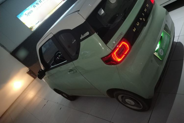 Used Wuling Hongguang MINIEV 2022 Macaron Premium Model – Lithium Ternary Battery

