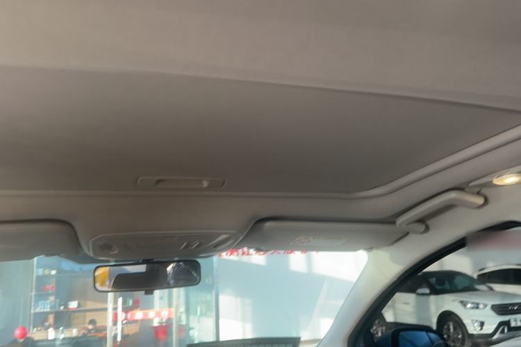 Used Ford Focus 2017 Hatchback 1.6L Automatic Fashion Edition Smart Drive Version
