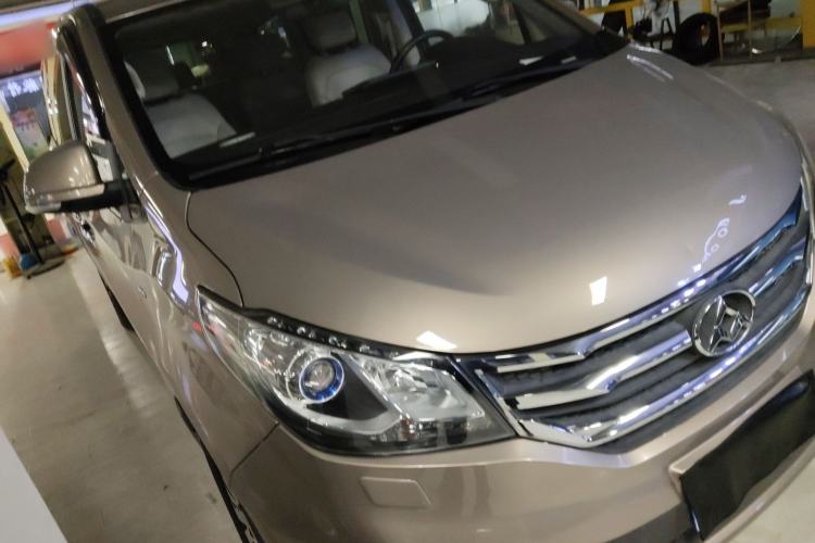 Used SAIC MAXUS G10 2014 2.0T Automatic Executive Edition
