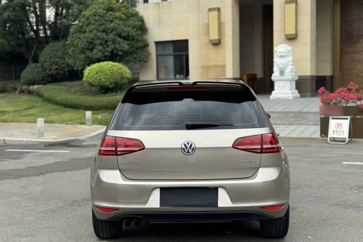 Used Volkswagen Golf 2017 230TSI Automatic Comfort Edition – Celebrating Milestone of One Million Units
