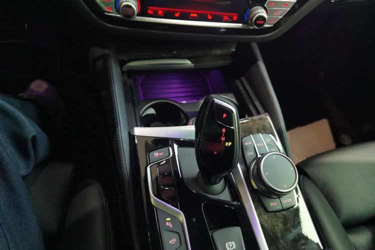 Used BMW 6 Series GT 2019 630i M Sport Package