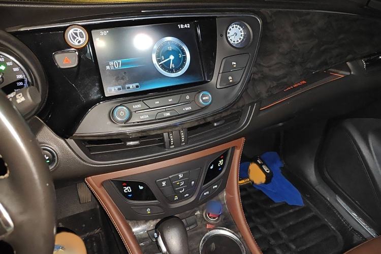 Used Buick Envision 2014 28T Four-Wheel Drive Elite Model
