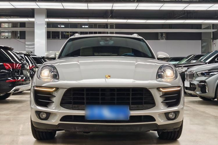 Used Porsche Macan 2017 Macan 2.0T
