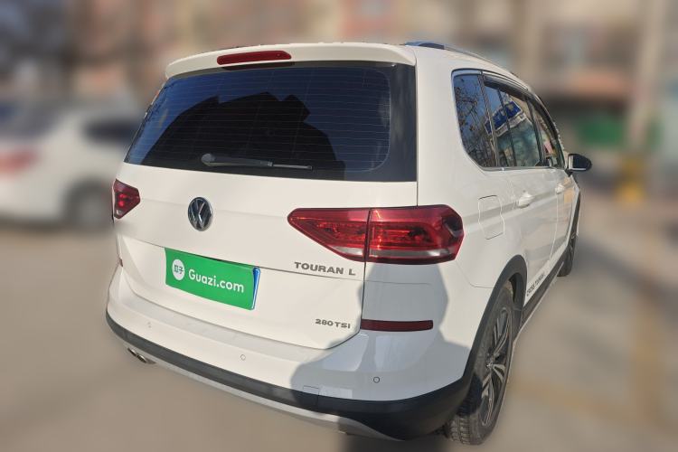 Used Volkswagen Touran 2018 Volkswagen Touran L 280TSI DSG Boundary Edition 6-Seater China VI Standard