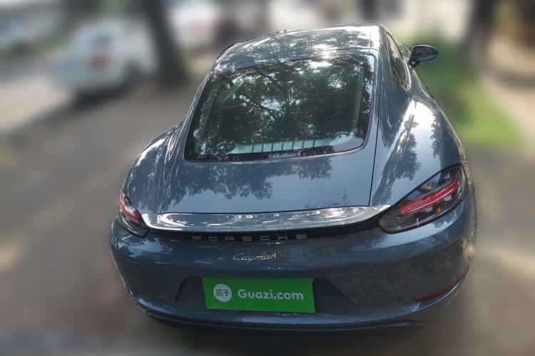 Used Porsche 718 2016 Cayman 2.0T
