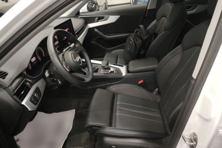 Used Audi A4L 2024 40 TFSI Fashion Dynamic Model
