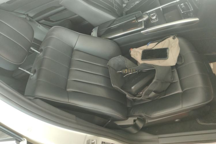 Used Mercedes-Benz E-Class 2015 Facelift E 200 L Sport Edition
