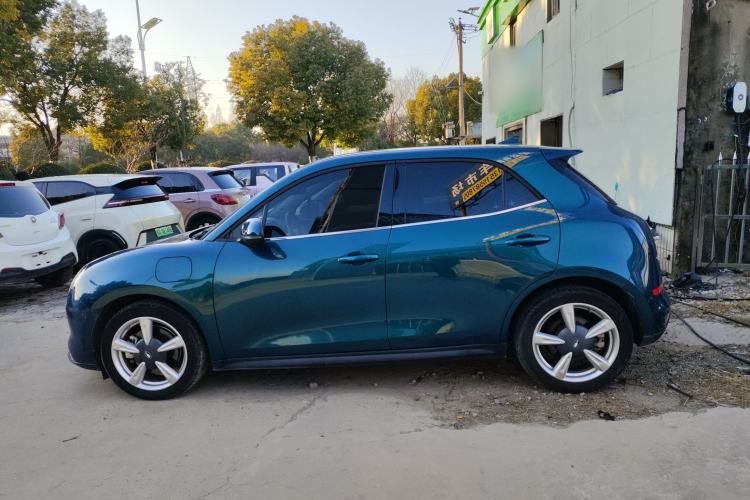 Used ORA Good Cat 2023 401 km Standard Range Luxury Version Lithium Iron Phosphate
