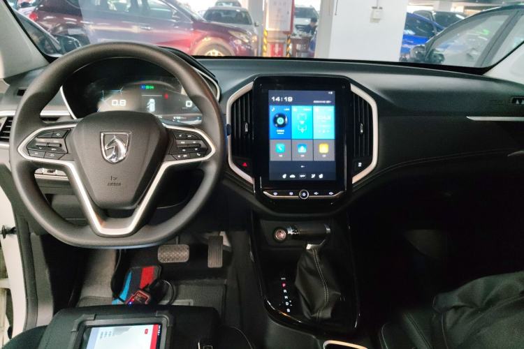 Used Baojun 530 2021 Global Car Anniversary Edition 1.5T CVT Luxury Model 7 Seats
