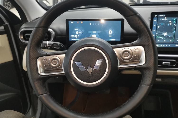 Used Wuling Bingo PLUS 2024 510 km Flagship Edition Four-Seater Version
