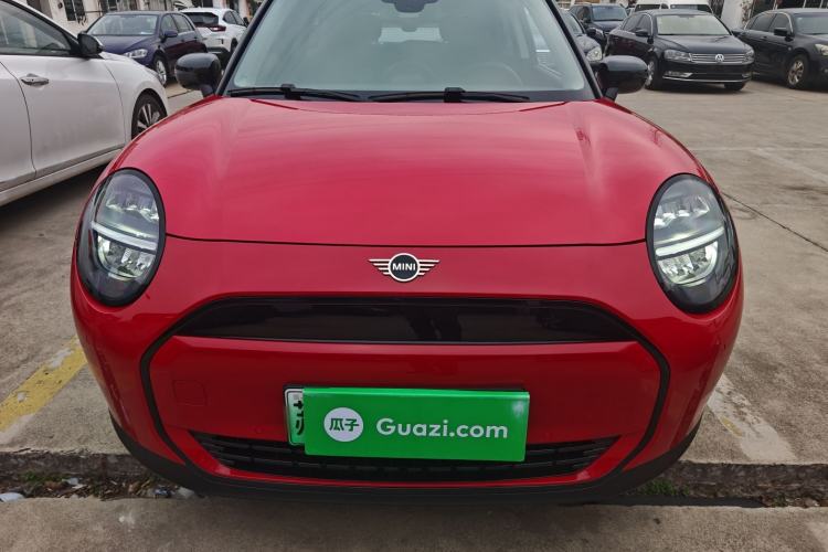 Used  Electric MINI COOPER 2024 456km COOPER E Classic Edition