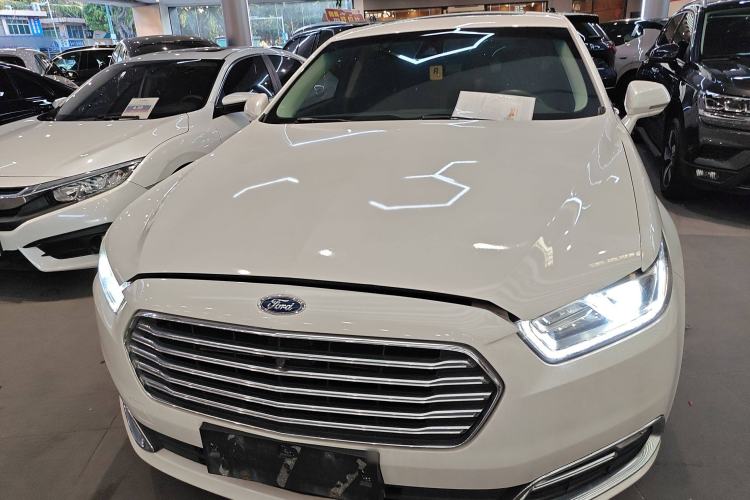 Used Ford Taurus 2017 EcoBoost 245 Fashion Edition
