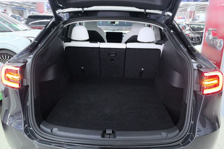 Used Tesla Model Y 2024 Rear-Wheel-Drive Version