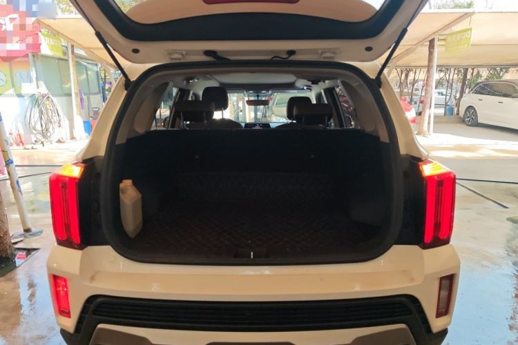 Used Kia Sportage R 2021 Ace 2.0L Splendid Edition
