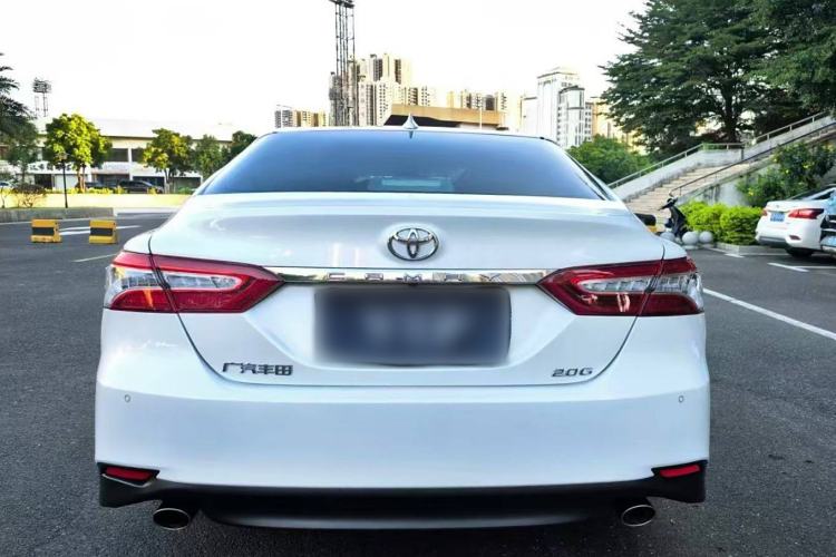 Used Toyota Camry 2021 2.0G Luxury Edition
