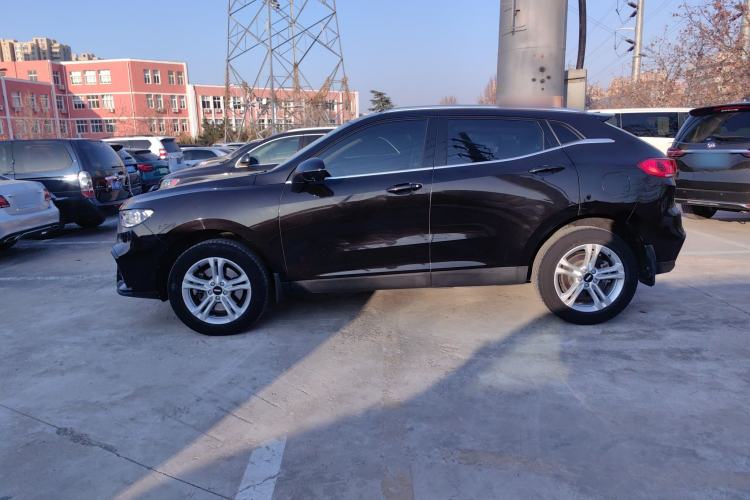 Used Wey VV5 2020 1.5T Two-Wheel Drive Color Pioneer