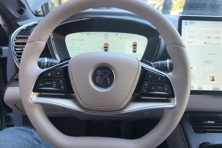 Used BYD Han 2025 DM-i 125KM LiDAR-Powered Intelligent Driving Model
