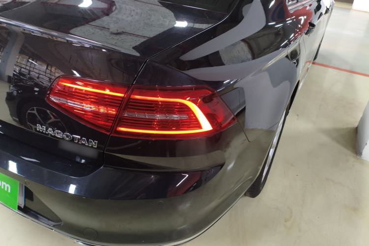 Used Volkswagen Magotan 2019 330TSI DSG Leading Model China VI Standard
