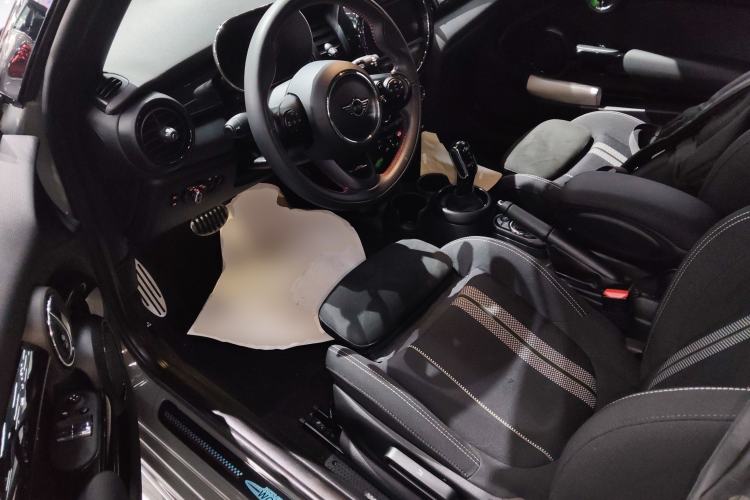 Used  MINI 2021 1.5T COOPER Racing Driver