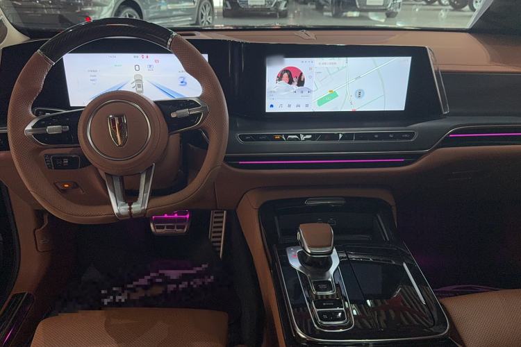 Used Hongqi H9 2024 2.0T Qichang Private Enjoyment Luxury Edition
