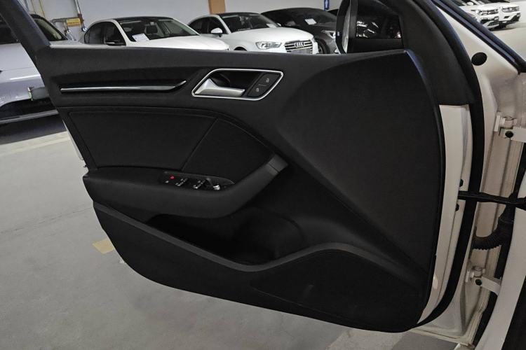 Used Audi A3 2020 Limousine 35 TFSI Fashion Edition China VI Emission Standard
