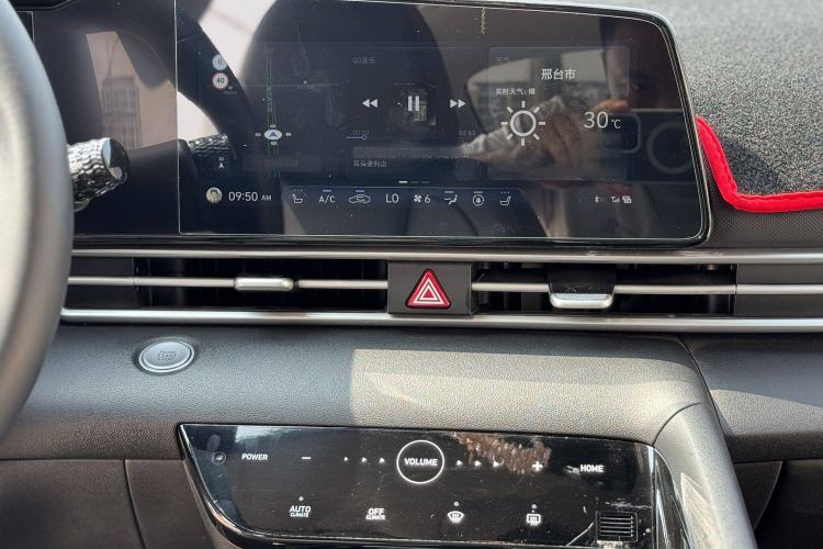 Used Hyundai Elantra 2022 1.5L CVT LUX Prestige Edition
