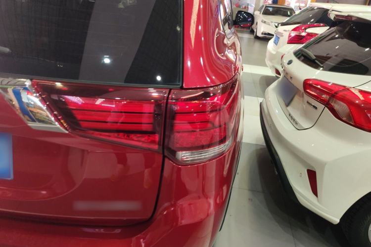 Used Mitsubishi Outlander 2018 2.0L Two-Wheel-Drive Jiale Edition 7-Seater
