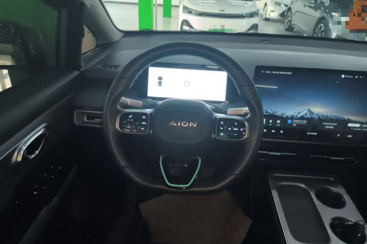 Used AION Y 2023 Plus 510 Smart Edition
