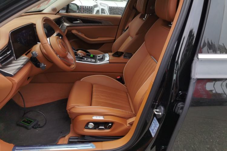 Used Hongqi H9 2023 2.0T Smart Connect Flagship Edition
