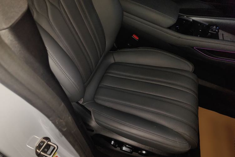 Used BYD Song L EV 2025 Intelligent Driving Version 662 km LiDAR Excellence Edition