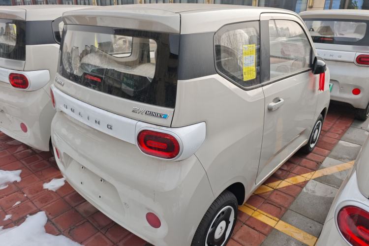 Used Wuling Hongguang MINIEV 2024 3rd Generation 215km Youth Edition
