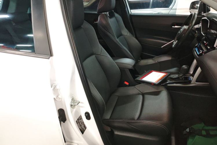 Used Toyota FRONTLANDER 2022 2.0L CVT Luxury PLUS Edition
