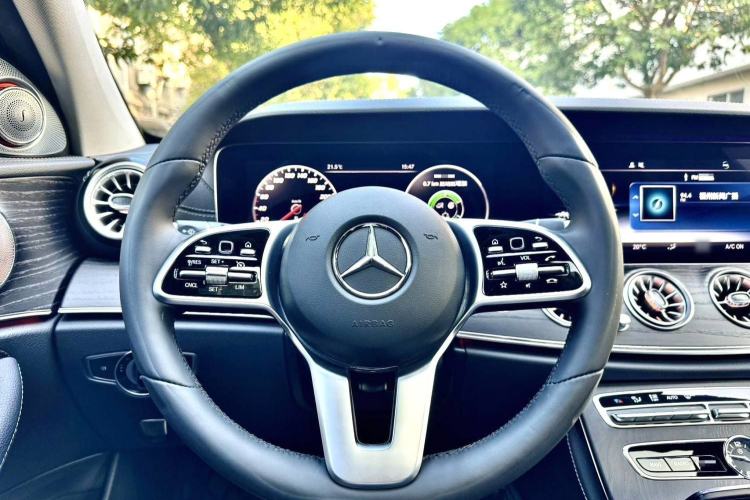 Used Mercedes-Benz E-Class 2019 E 200 L