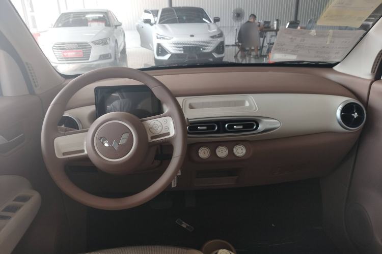 Used Wuling Hongguang MINIEV 2025 Four-Door Version Advanced Edition
