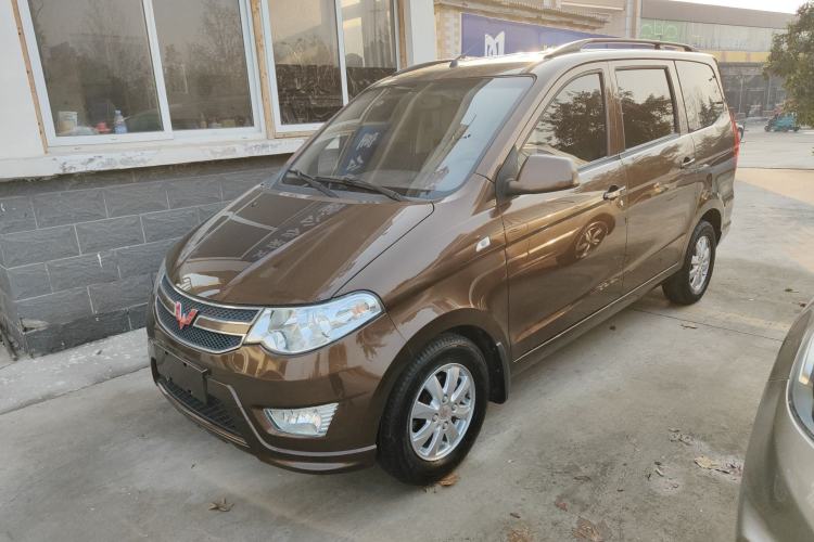 Used Wuling Hongguang 2014 1.5L S Standard Version
