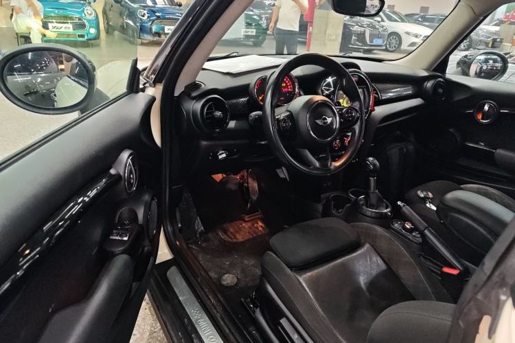 Used MINI MINI 2014 2.0T COOPER S Fun
